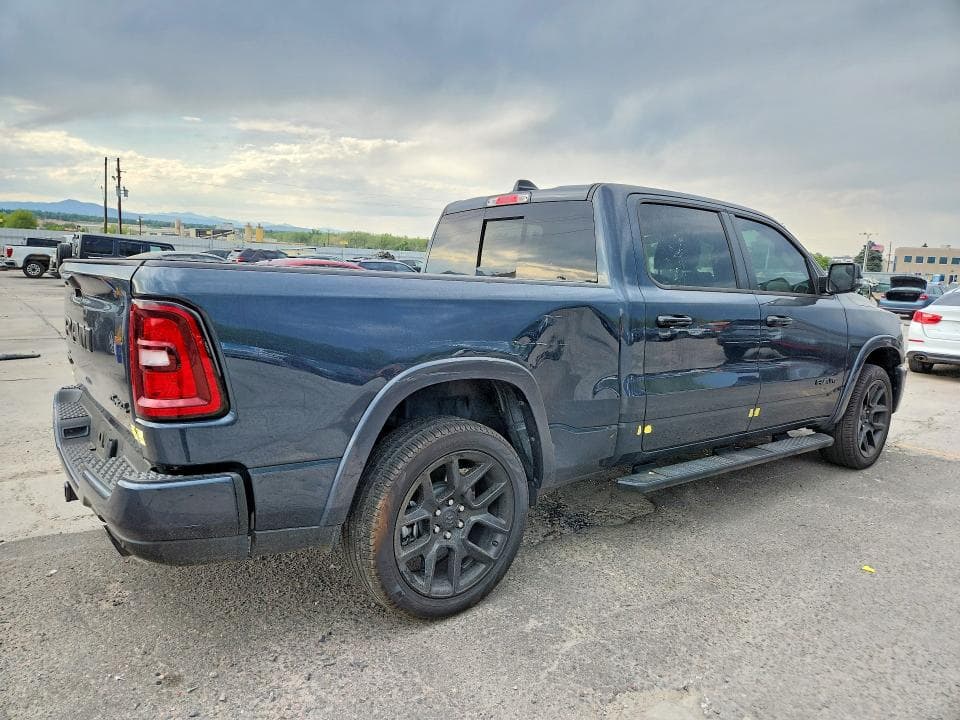 2025 RAM 1500 LARAMIE 3