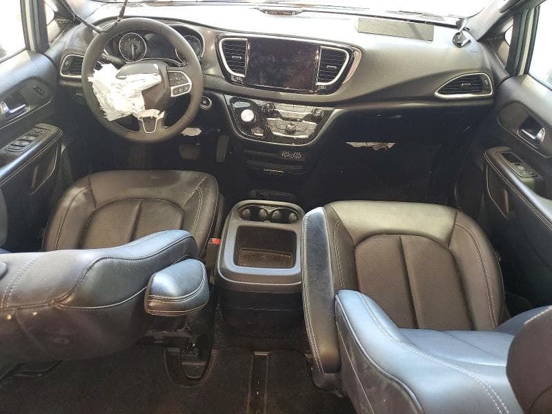 2025 CHRYSLER PACIFICA SELECT 8