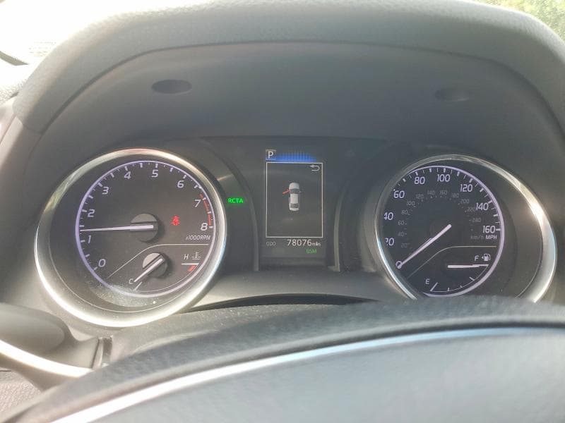 2018 TOYOTA CAMRY SE 9