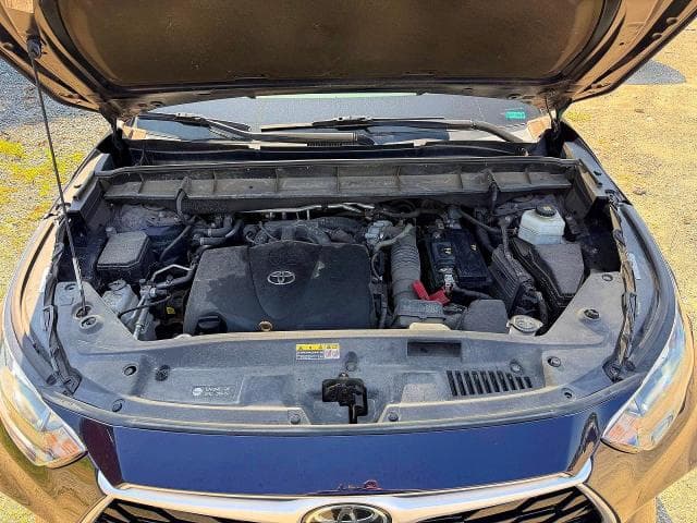 2020 TOYOTA HIGHLANDER XLE 7