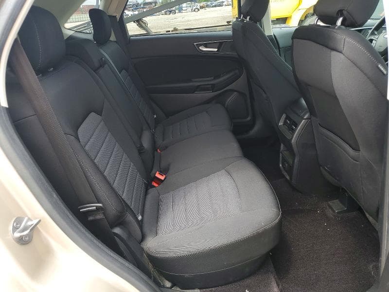 2017 FORD EDGE SE 11