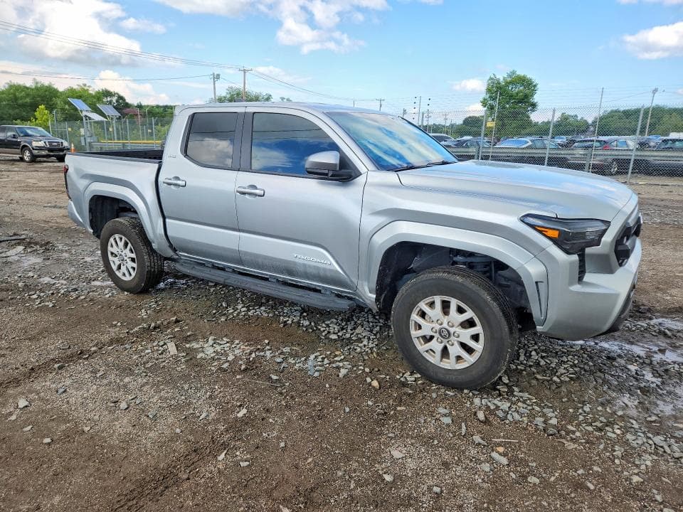 2024 TOYOTA TACOMA SR5 4