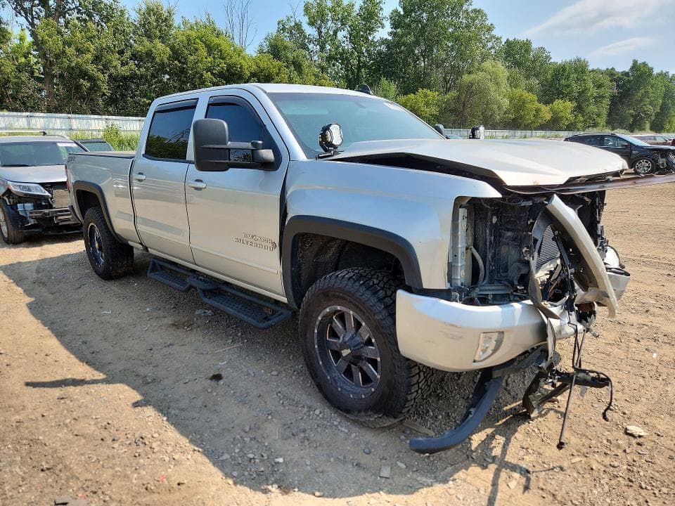 2017 CHEVROLET SILVERADO K1500 LT 4