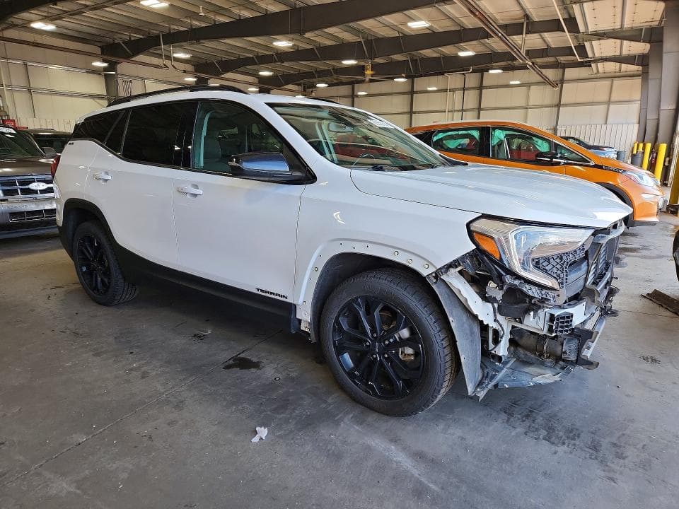 2021 GMC TERRAIN SLE 4