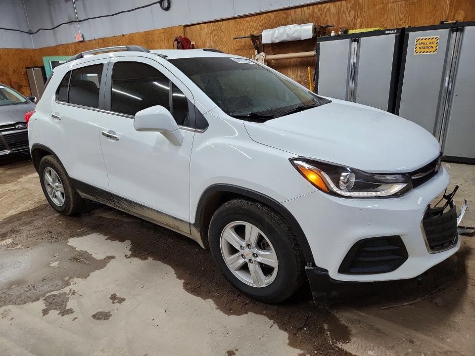 2020 CHEVROLET TRAX 1LT 4
