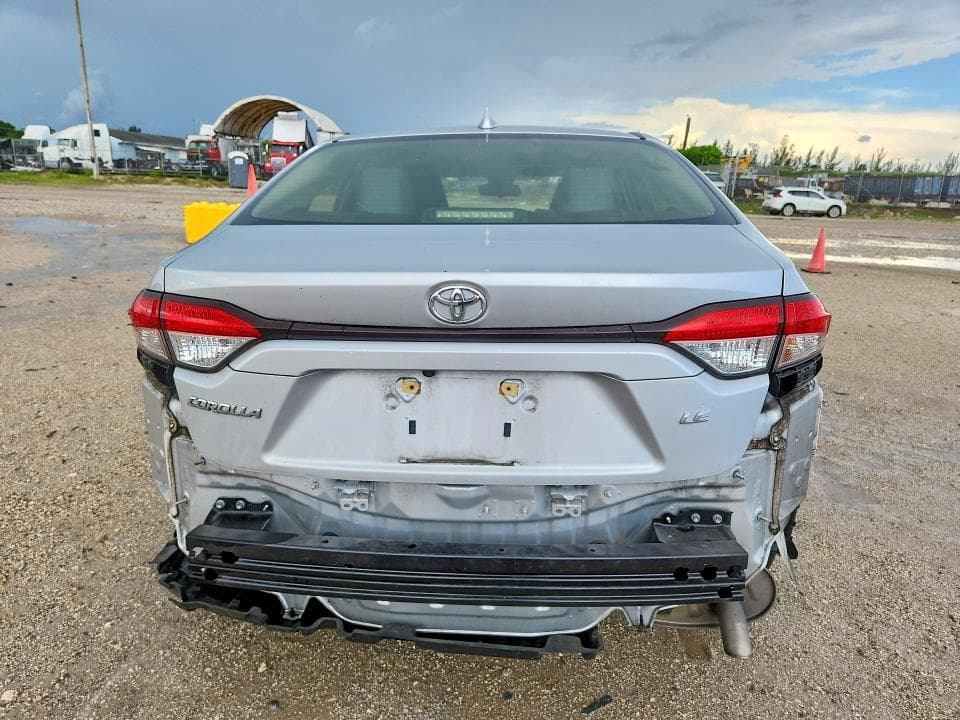 2020 TOYOTA COROLLA LE 6