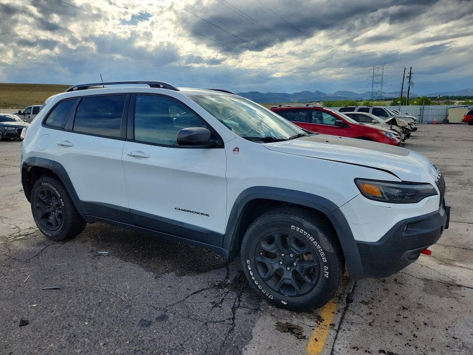 2019 JEEP CHEROKEE TRAILHAWK 4