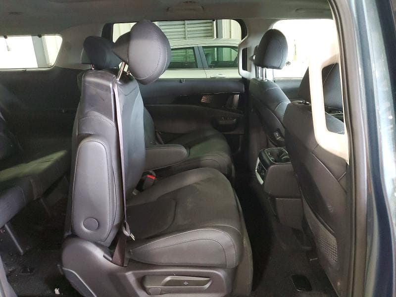 2026 KIA CARNIVAL SX PRESTIGE 10