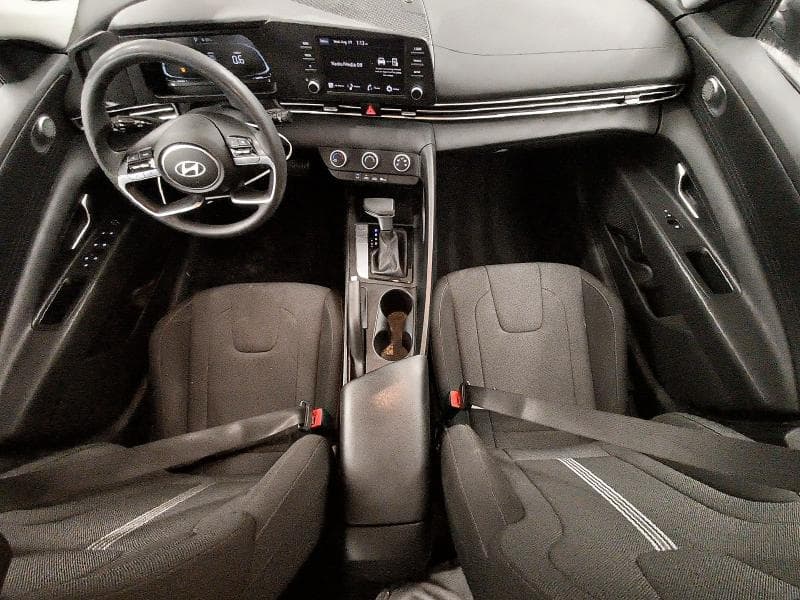 2024 HYUNDAI ELANTRA SE 8