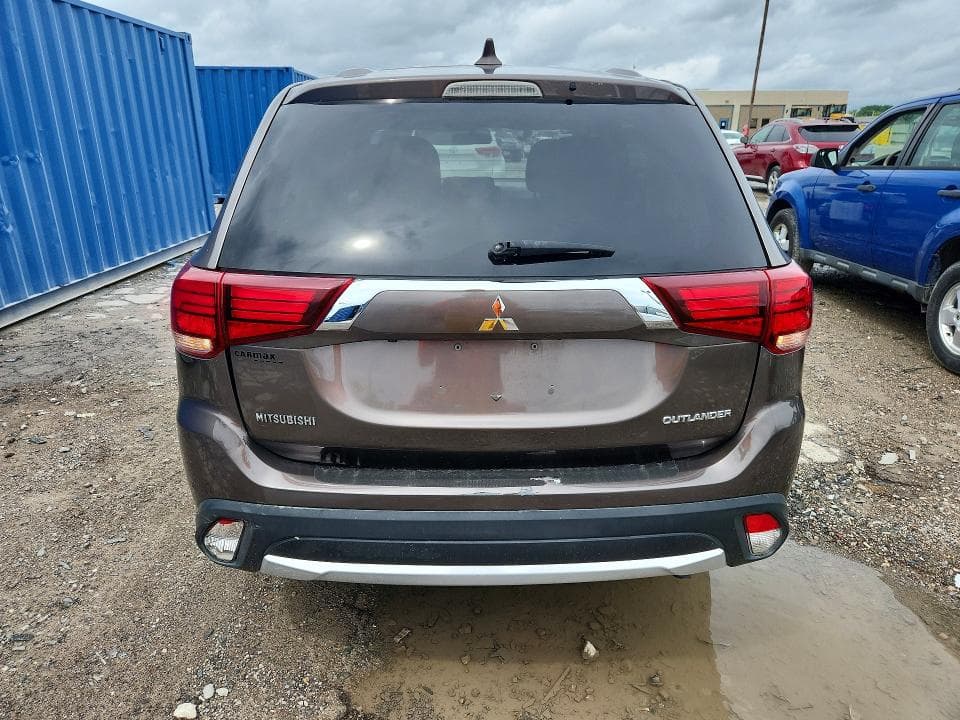 2018 MITSUBISHI OUTLANDER ES 6