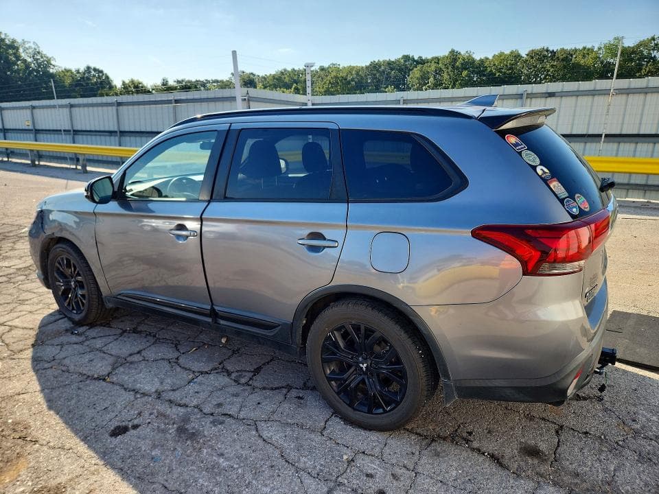 2018 MITSUBISHI OUTLANDER SE 2