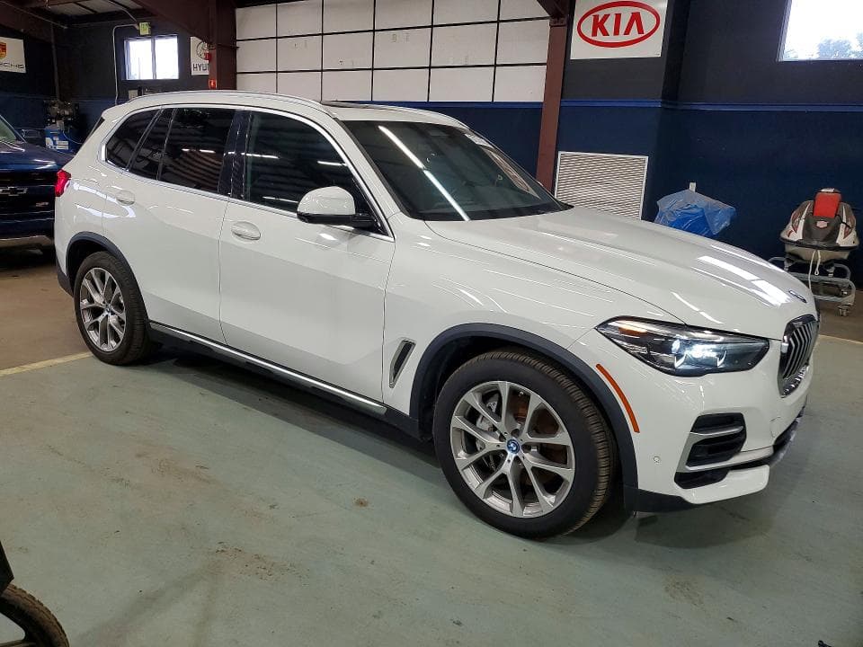 2022 BMW X5 XDRIVE45E 4