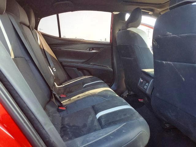 2025 TOYOTA CAMRY SE 10