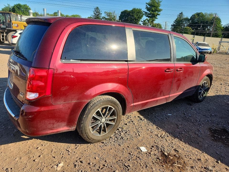 2019 DODGE GRAND CARAVAN GT 3