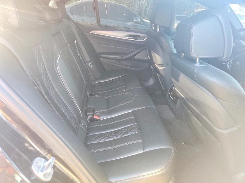 2018 BMW 540 XI 11