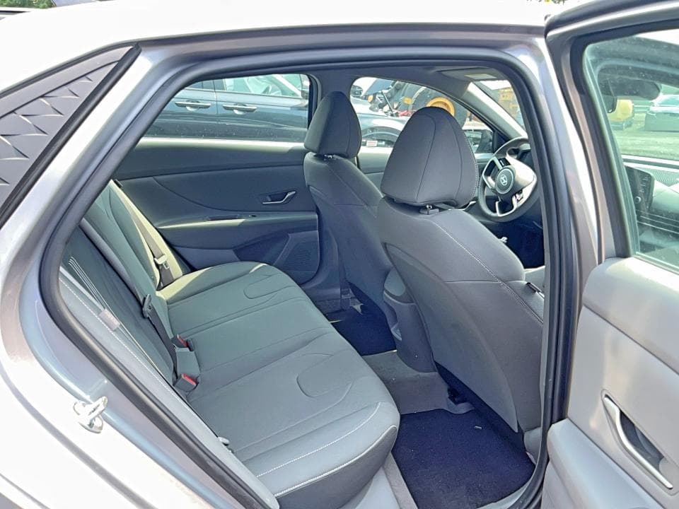 2025 HYUNDAI ELANTRA SEL SPORT 6