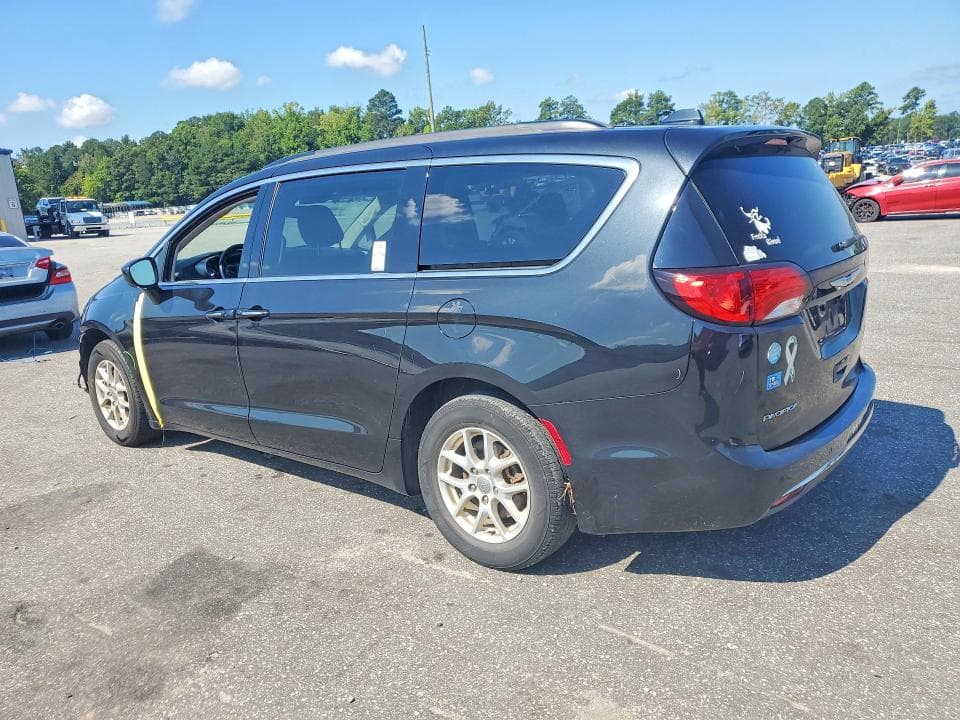 2020 CHRYSLER PACIFICA TOURING 2