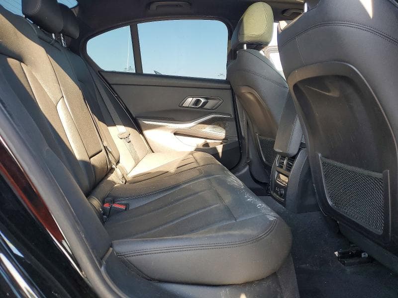 2020 BMW 330I 10