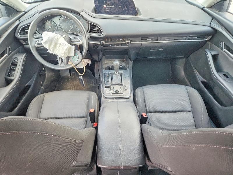 2023 MAZDA CX-30 8