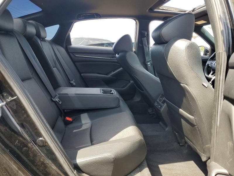 2021 HONDA ACCORD SPORT 10