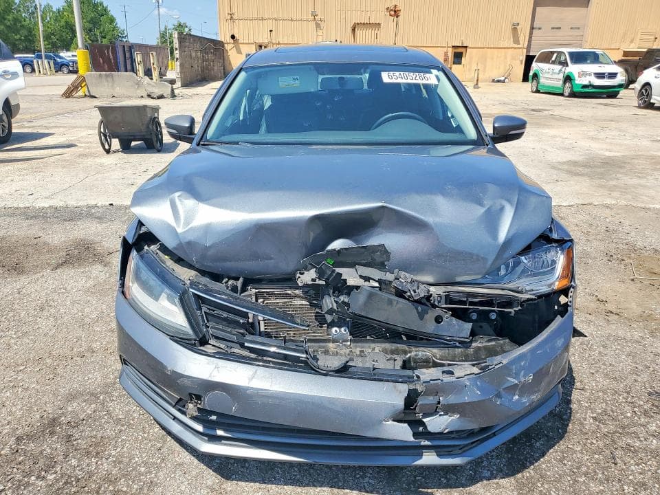 2017 VOLKSWAGEN JETTA SE 5