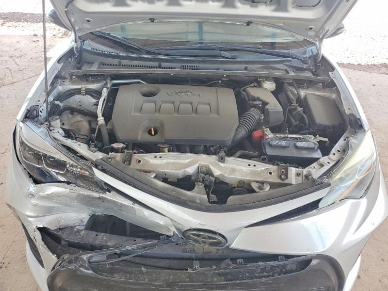 2017 TOYOTA COROLLA SE 11