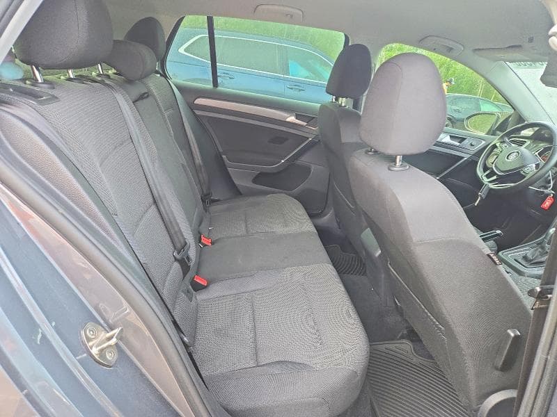 2019 VOLKSWAGEN GOLF S 10
