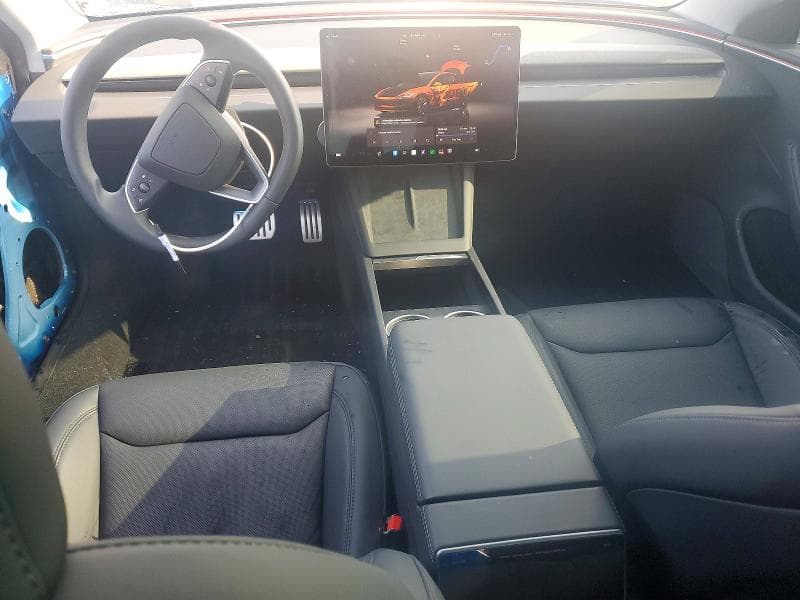 2025 TESLA MODEL 3 8