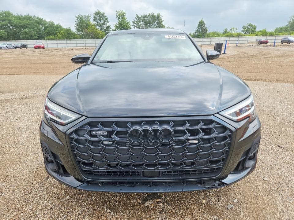 2022 AUDI A8 L 5