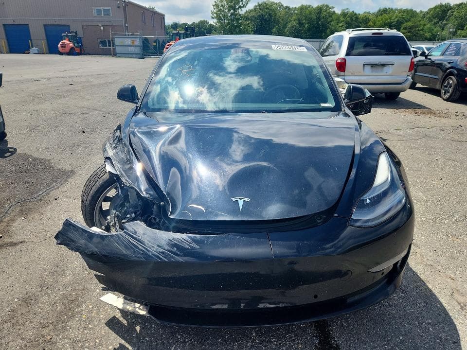 2022 TESLA MODEL 3 5