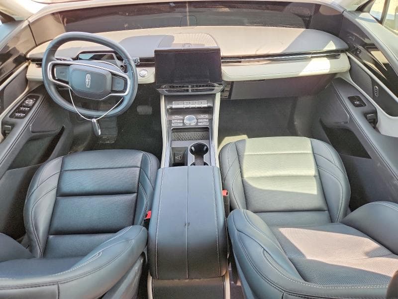 2025 LINCOLN NAUTILUS PREMIERE 8