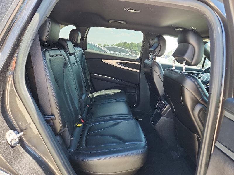2019 LINCOLN NAUTILUS 10