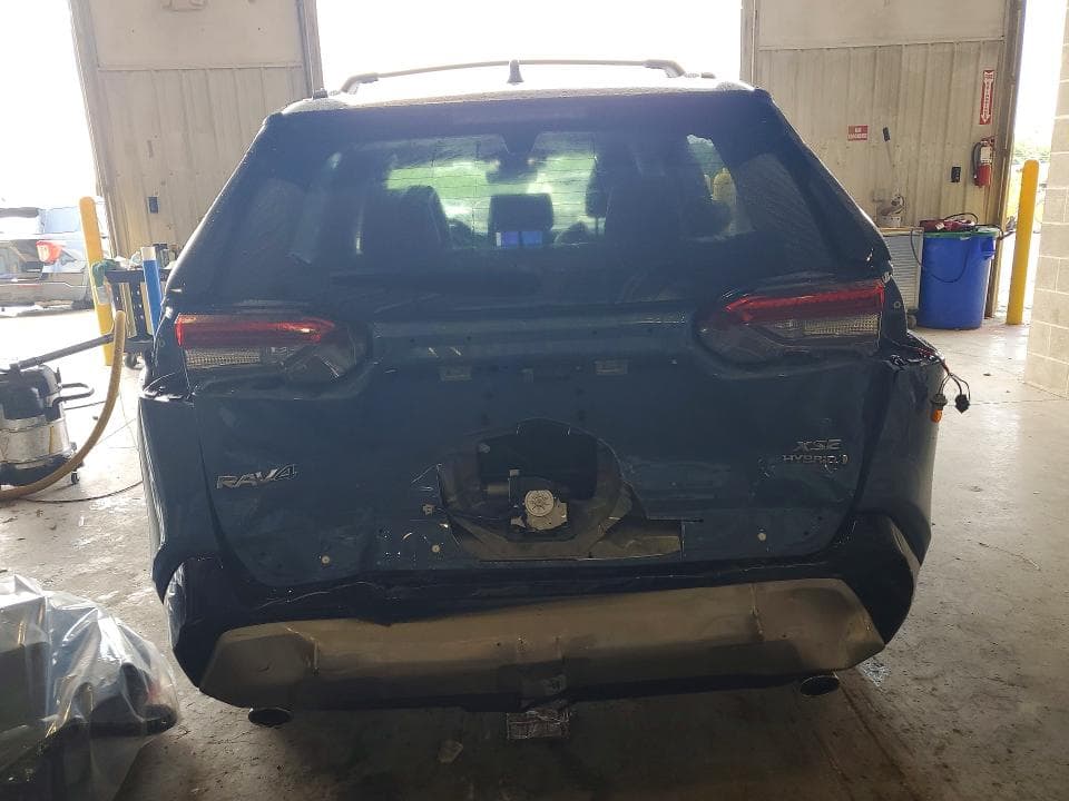2023 TOYOTA RAV4 XSE 6