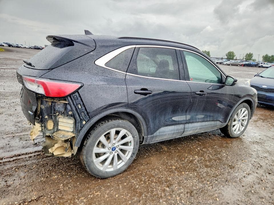2020 FORD ESCAPE TITANIUM 3
