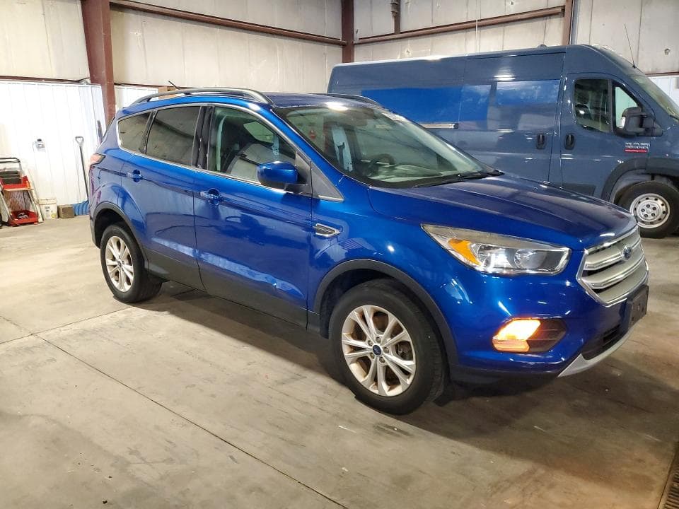 2018 FORD ESCAPE SE 4