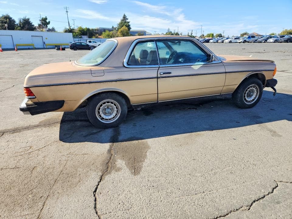 1984 MERCEDES-BENZ 300 CDT 3