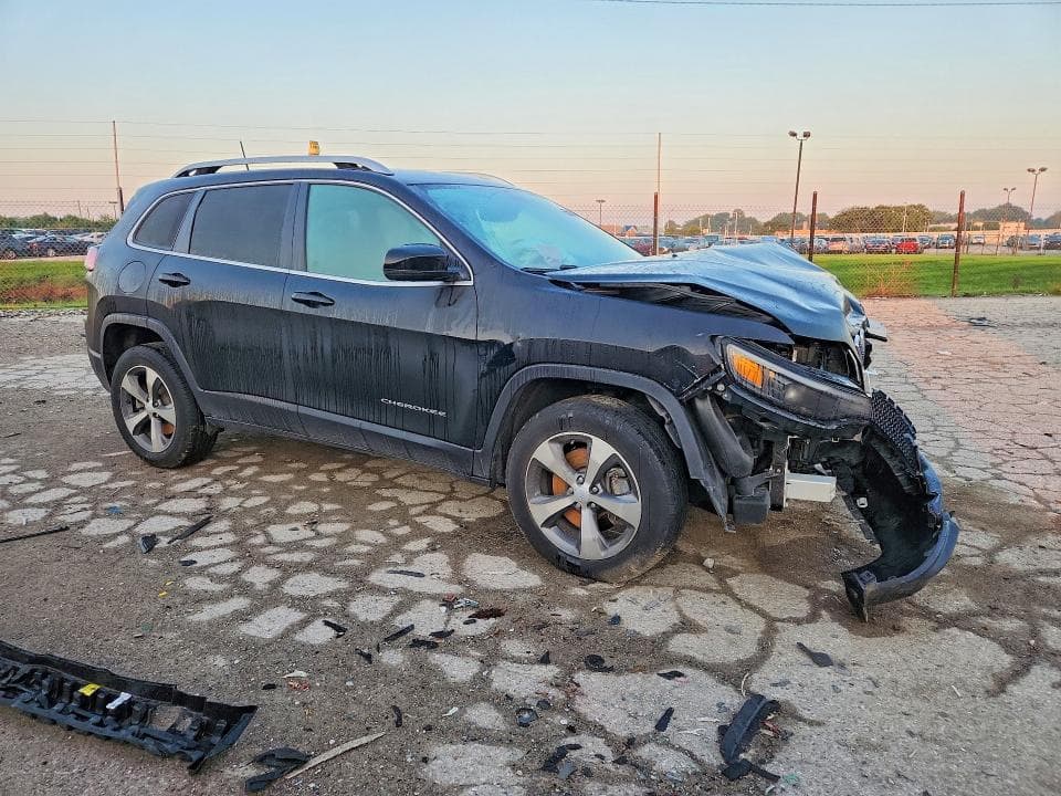 2020 JEEP CHEROKEE LIMITED 4