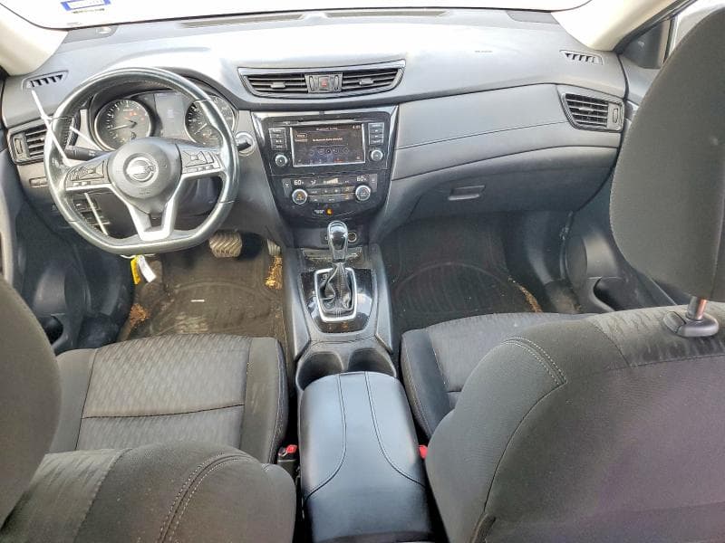 2018 NISSAN ROGUE SV 8