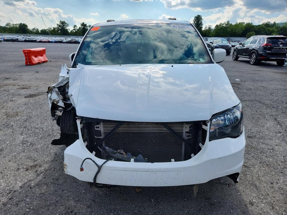 2017 DODGE GRAND CARAVAN GT 5