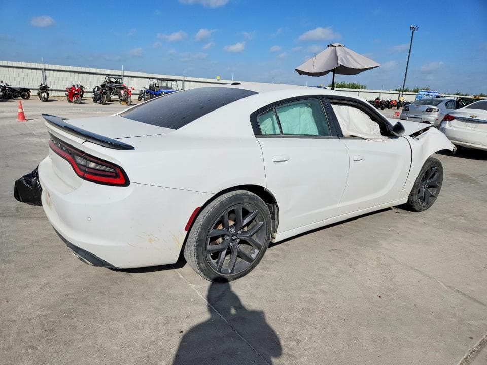 2019 DODGE CHARGER SXT 3