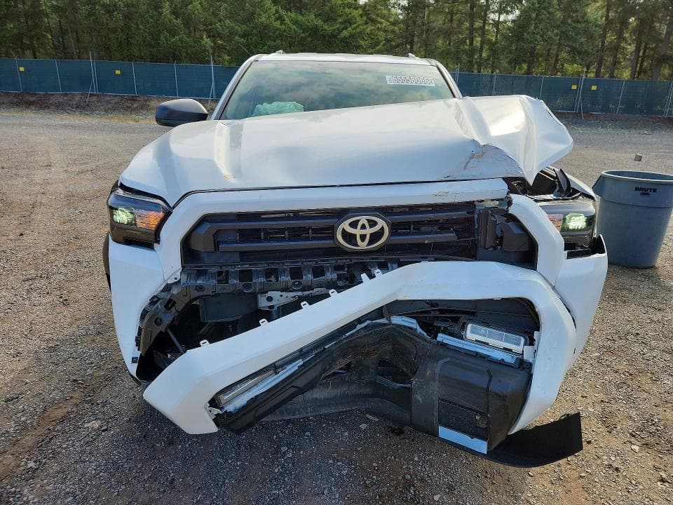 2026 TOYOTA 4RUNNER SR5 5