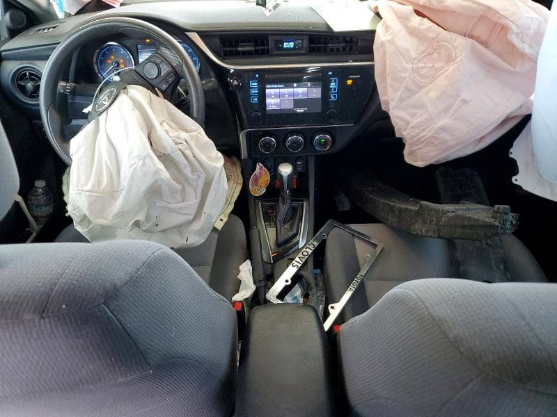 2017 TOYOTA COROLLA L 8