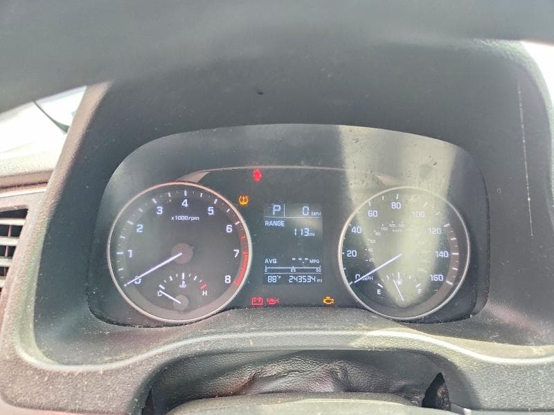 2017 HYUNDAI ELANTRA SE 9