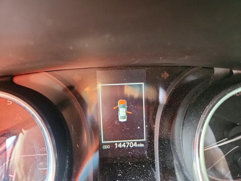 2018 TOYOTA CAMRY LE 9