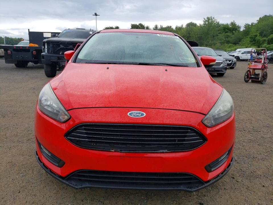 2017 FORD FOCUS SE 5