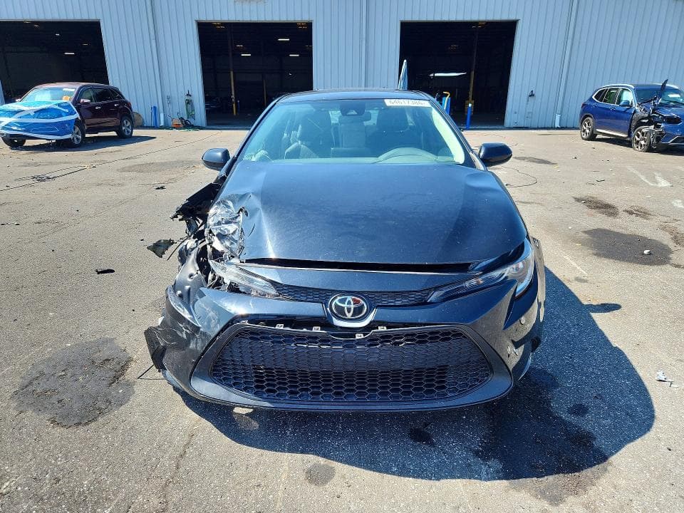2022 TOYOTA COROLLA LE 5