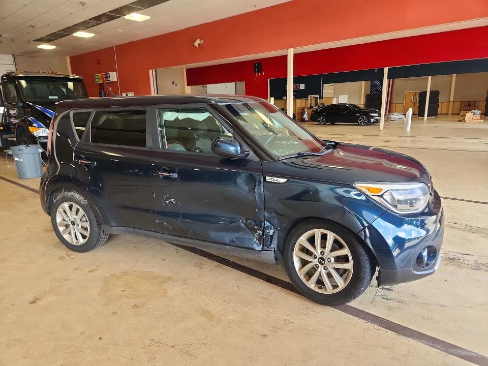 2018 KIA SOUL + 4