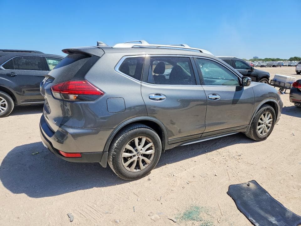 2017 NISSAN ROGUE SV 3