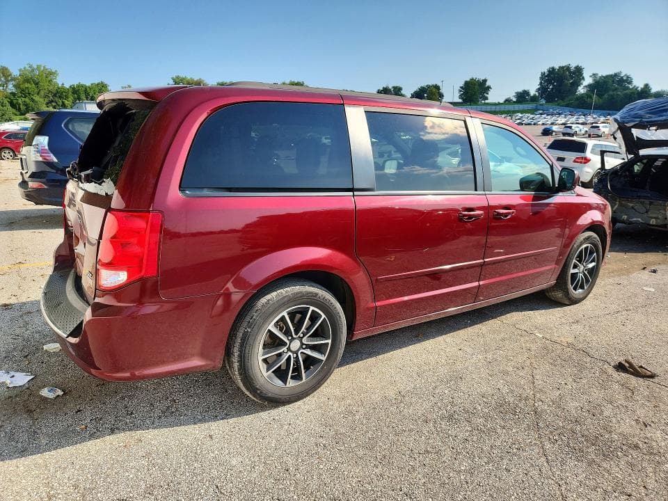 2017 DODGE GRAND CARAVAN GT 3