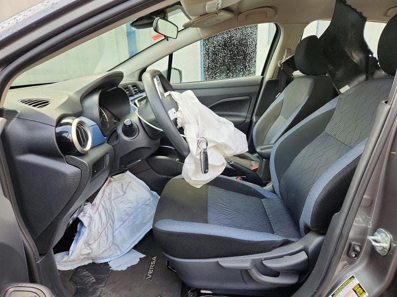 2025 NISSAN VERSA SV 7